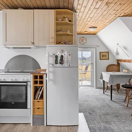 70421-ulfborg-kirkevej-2-1-sal Дом отдыха