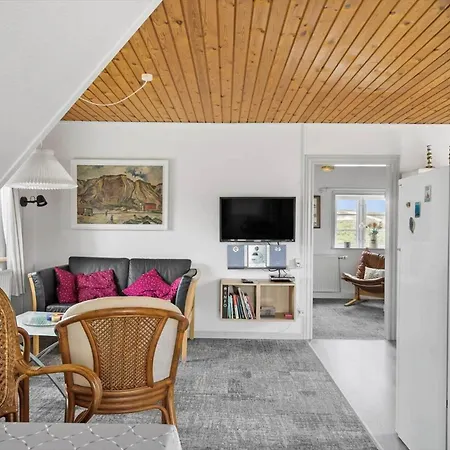 70421-ulfborg-kirkevej-2-1-sal