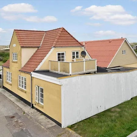 70421-ulfborg-kirkevej-2-1-sal Дом отдыха