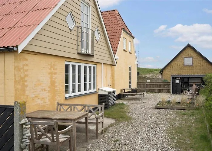 70421-ulfborg-kirkevej-2-1-sal Дом отдыха *